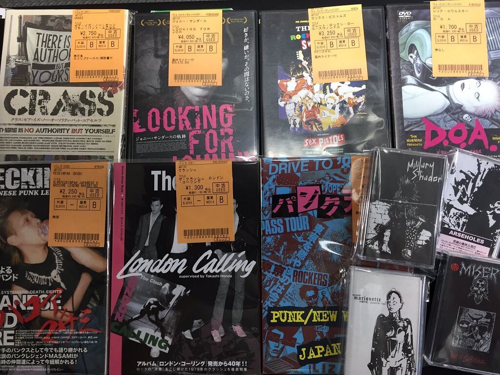 9/8(木)PUNK/HARDCOREの中古DVD、CASSETTE TAPEや書籍入荷