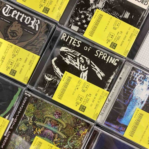 MELODIC多めでEMO/CHAOTIC/GRINDなど中古CDが200枚オーバーの大量入荷
