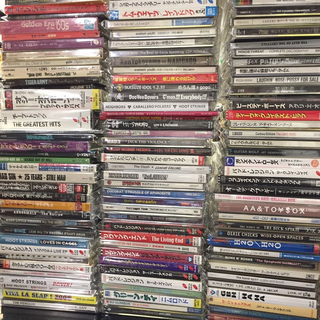 Amazon.co.jp: SINGLES 2000-2003(初回生産限定盤)(DVD付