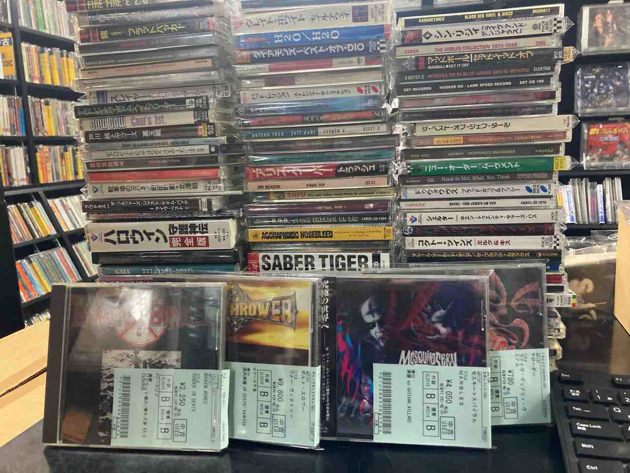 廃盤多めで中古CDが大量入荷！！ : ディスクユニオン新宿パンク