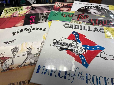 THE ADICTS レコード　limited color vinyl 盤極美品 The Adicts: The Albums 1982 - 87, 5CD Clamshell Box Set by Adicts