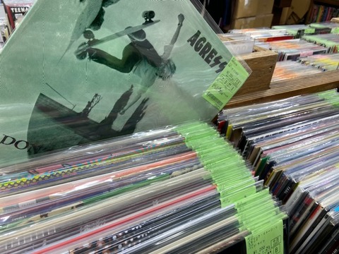 少量ですが中古LPも入荷!! : ディスクユニオン新宿パンクマーケット