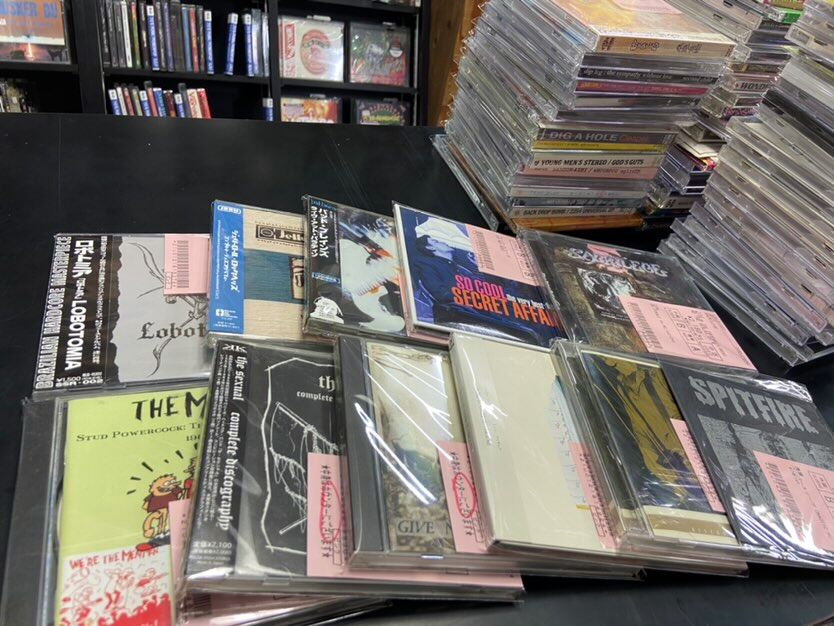 ★CDコレクション/パンクロック★ PUNKオールジャンルで中古CDが200点オーバーまとまって入荷