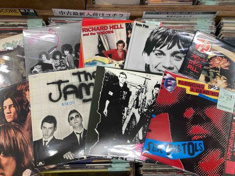 70'S PUNK名作多めでGARAGE、NEO ROCKABILLYなどの中古レコードが