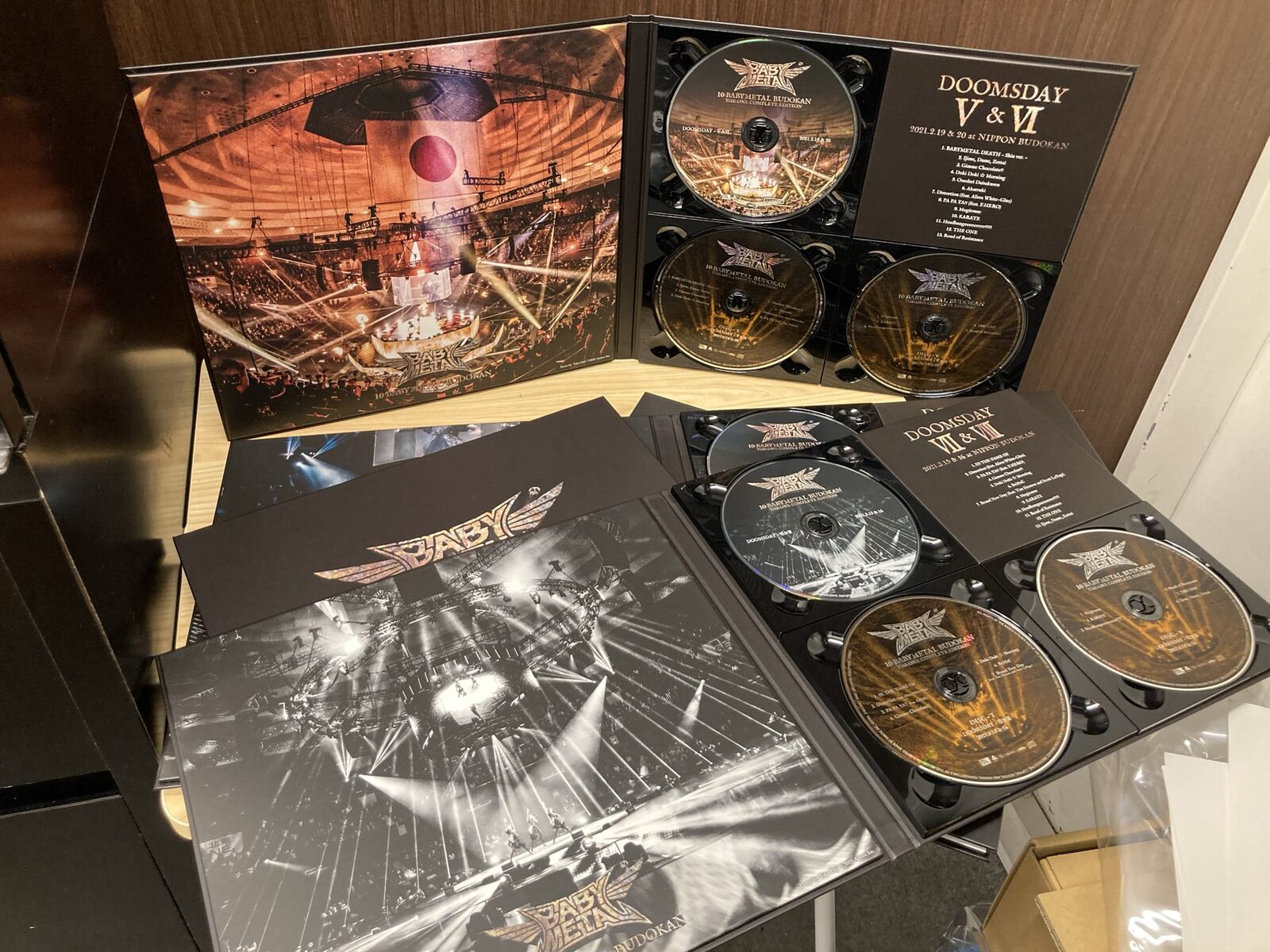 10 BABYMETAL BUDOKAN COMPLETE EDITION 【公式通販】