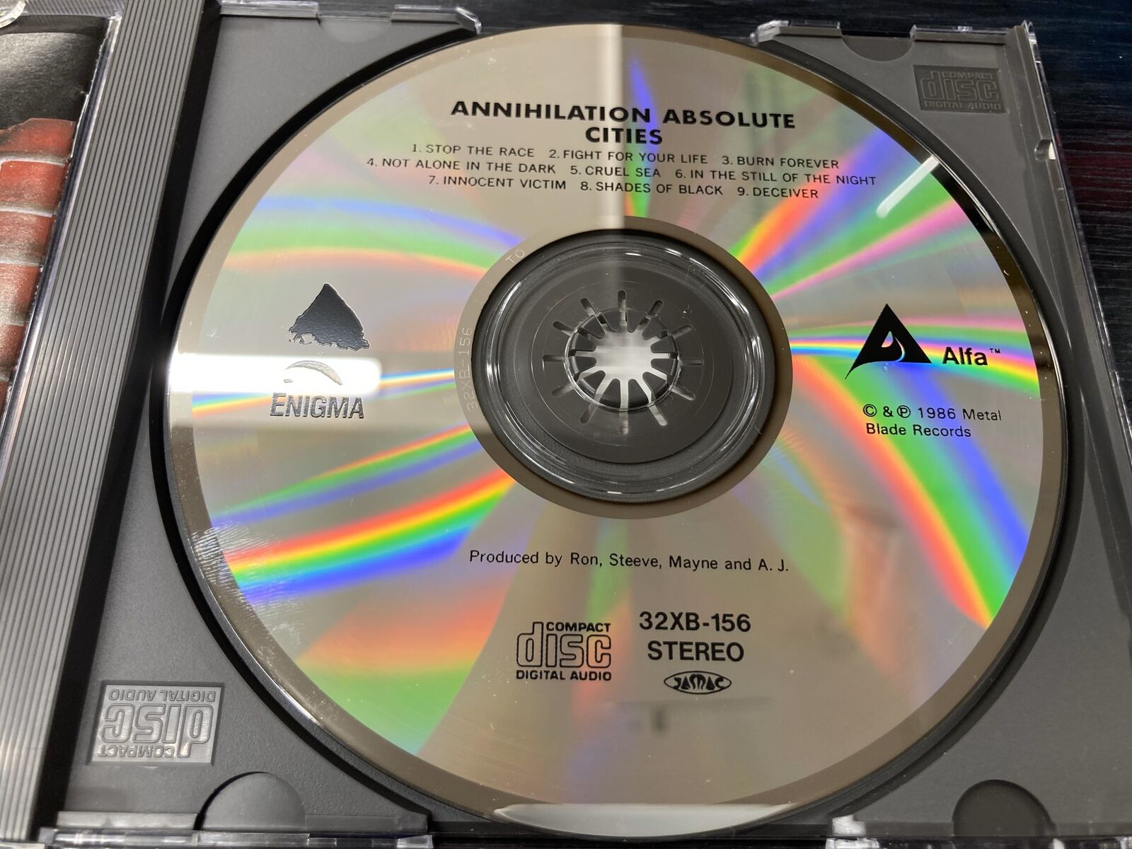 バスキア『GRAY / SHADES OF...』 国内版・帯付き【CD廃盤】 シティーズ『暗黒の戦い (32XB156)』国内廃盤/帯付美品のプレミアム盤