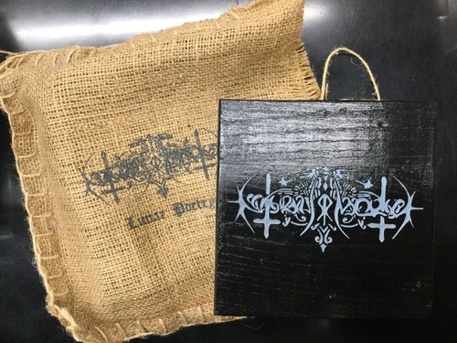 ブラックメタルそれは芸術品』NOKTURNAL MORTUM、VEHEMENCEの