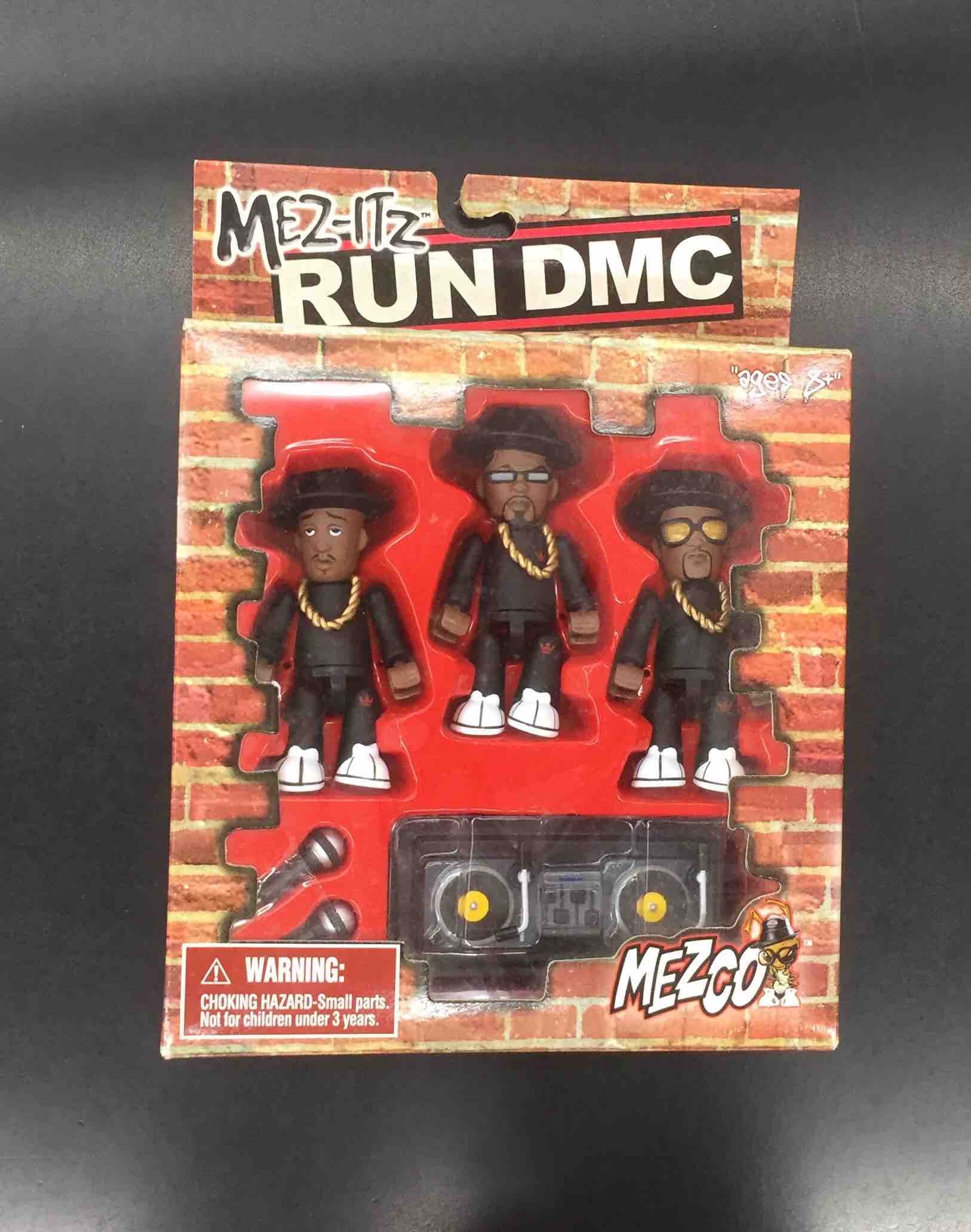 1/19(木)】中古フィギュア入荷情報!! APE × FUTURA レアフィギュア入荷