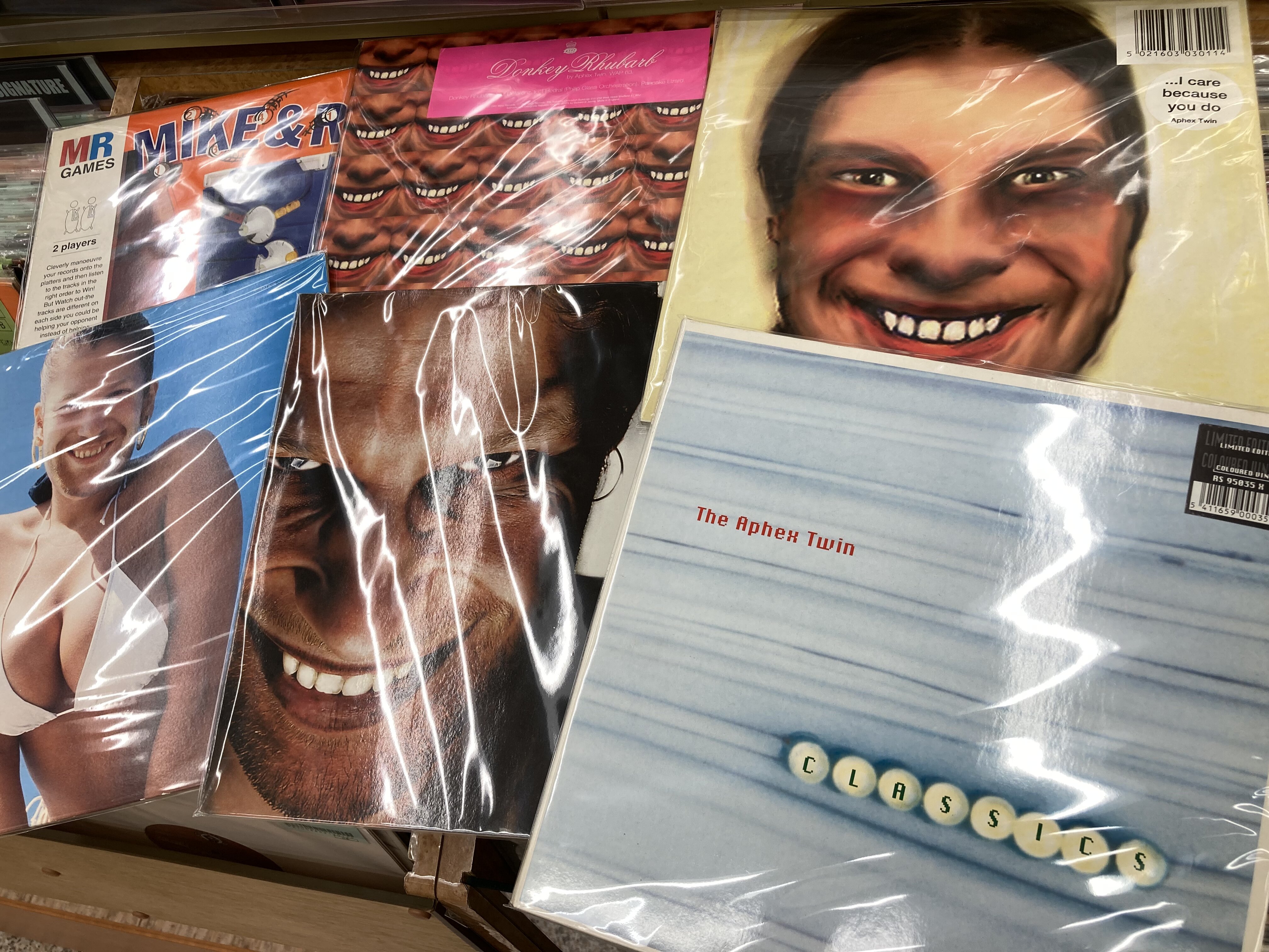 TECHNO RARE CLASSIC 中古レコード100枚出品済み。APHEX TWIN、細野 
