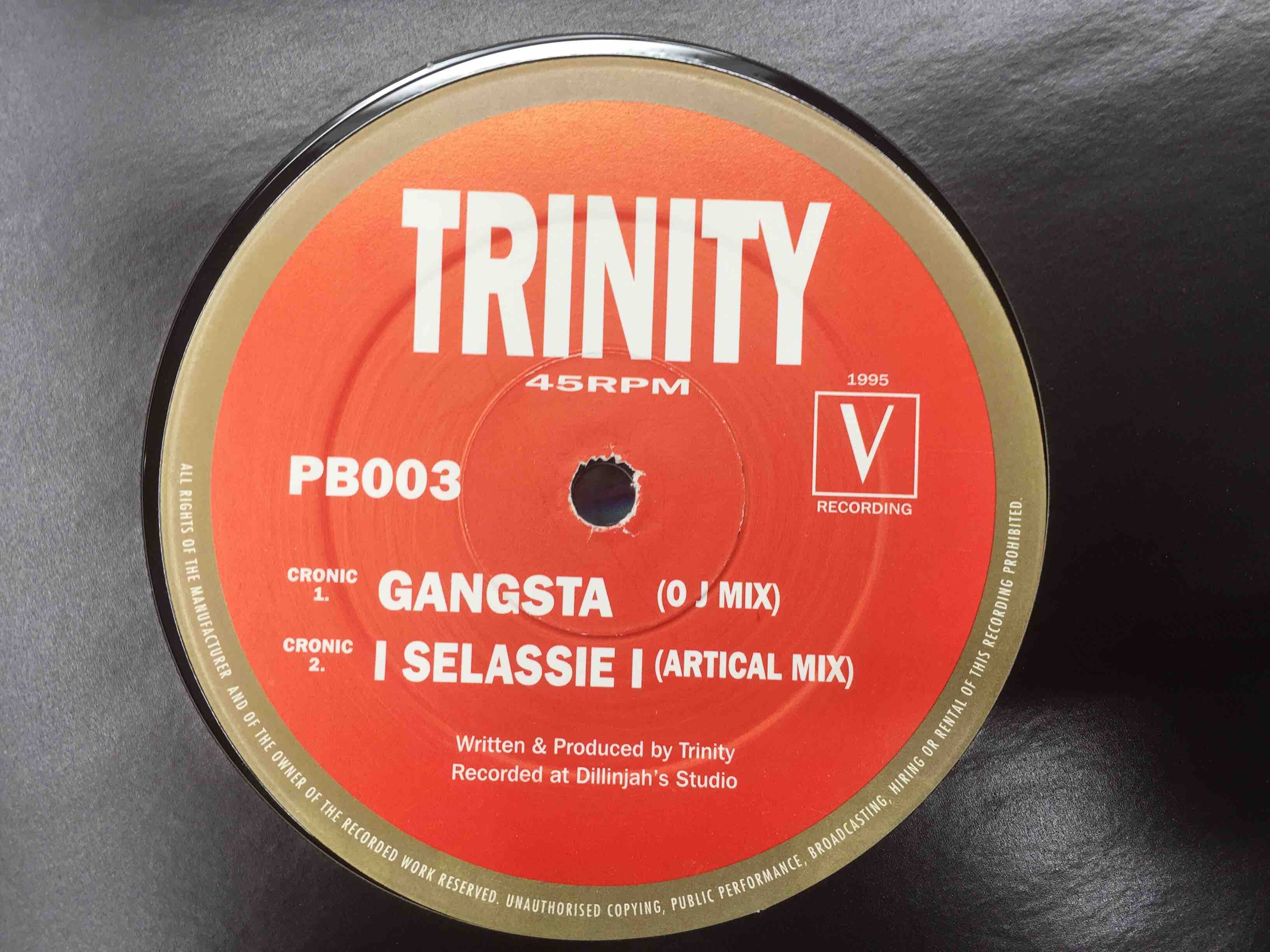 DRUM & BASS / JUNGLE 中古レコード約100枚緊急出品しました DRUM & BASS / JUNGLE 中古レコード約100枚緊急出品しました