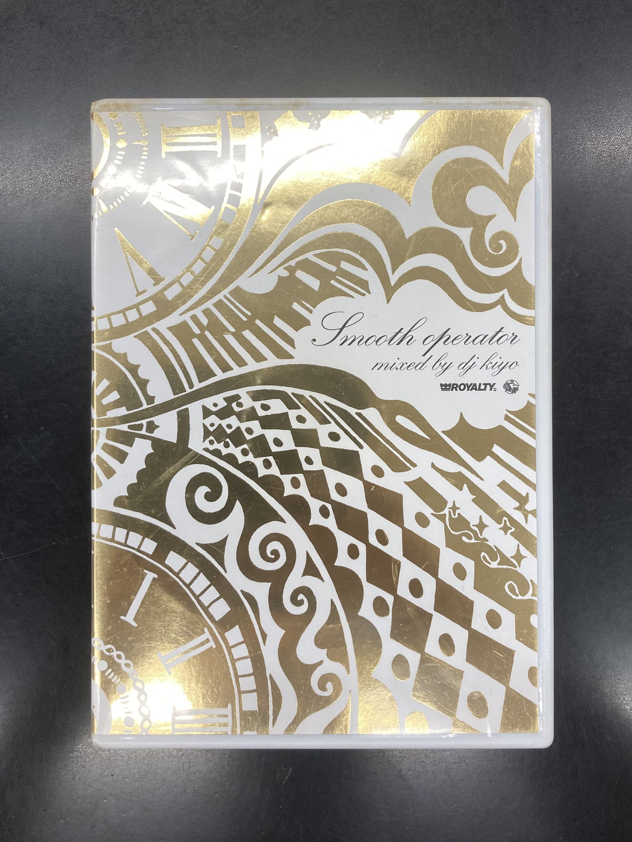 DJ KIYOのR&B最高峰MIXCDと,NEO SOUL傑作MIXCDがピンポイント入荷