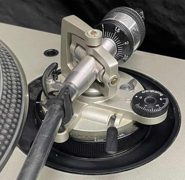 中古/ターンテーブル】TECHNICS / SL1200MK3D(silver) 入荷しました
