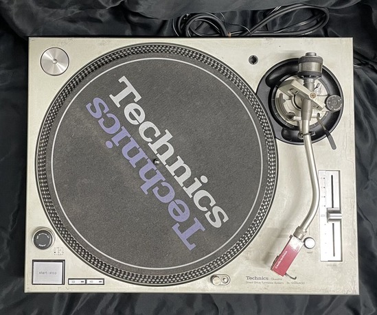 中古/ターンテーブル】TECHNICS / SL1200MK3D 入荷しました