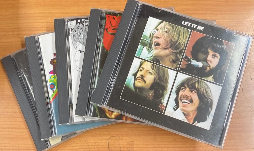 スペシャルCDボックス入り、未開封ビートルズCDボックス Amazon.co.jp: ビートルズCD・BOX: ミュージック
