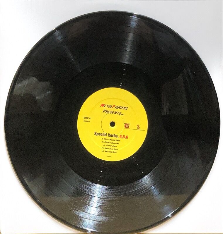 【激レア盤】 union MF DOOM レコード 7inch HIP HOP n_t0111647_780.jpg