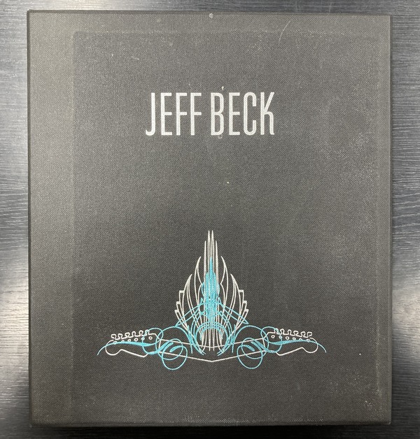 中古情報】JEFF BECK GENESIS出版高額本入荷いたしました