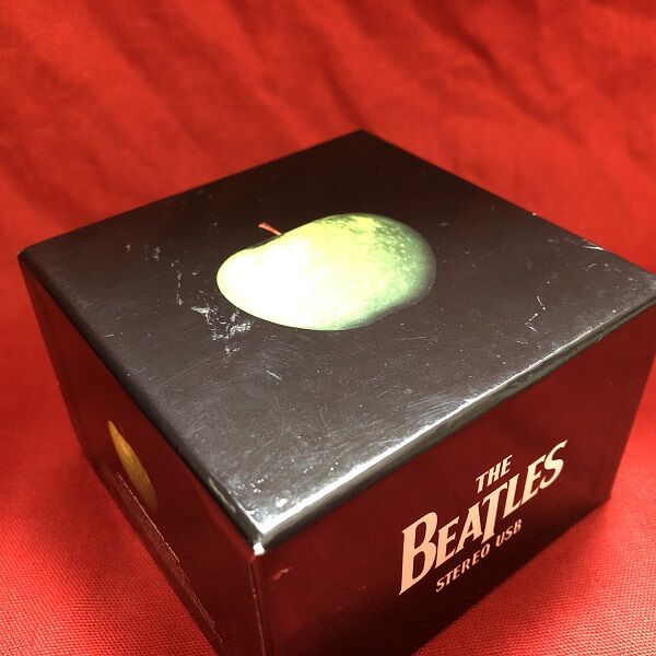 【ビートルズ】THE BEATLES USB BOX THE BEATLES BOX USB(ltd.) - Amazon.com Music