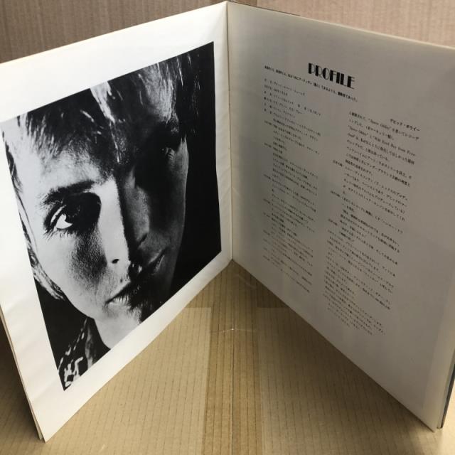 中古情報】デビットボウイ'73年初来日記念パンフレット入荷しま