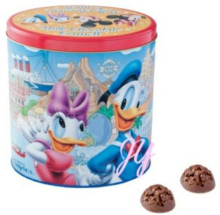 お土産のチョコクランチは あの人気アトラクションが元 Disney S Imagination Blog
