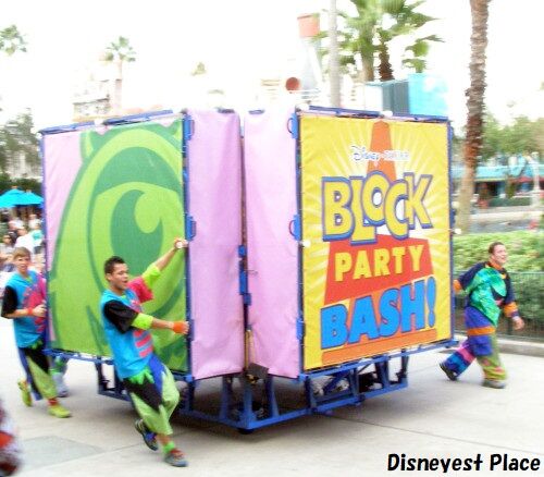 Block Party Bash ３ Disneyest Place