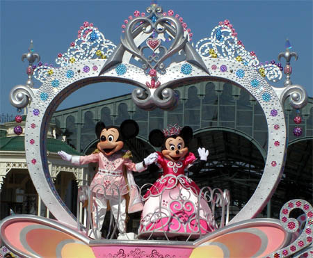 3313.日本ディズニーパルズ特大2003オールプリンセスティアラ限定1000