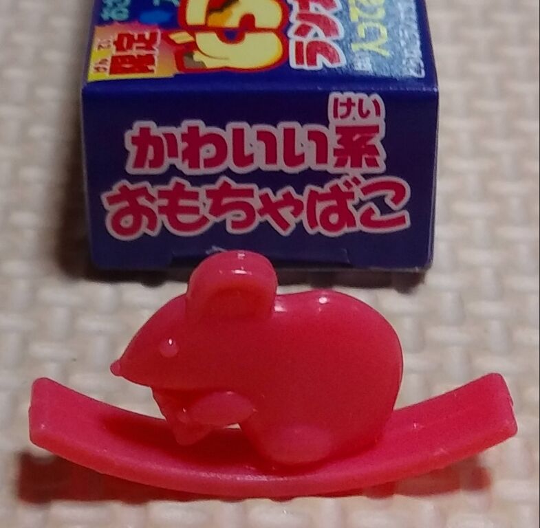 コリス フエラムネ おさかなをくわえてスケボーで逃げる どらねこ