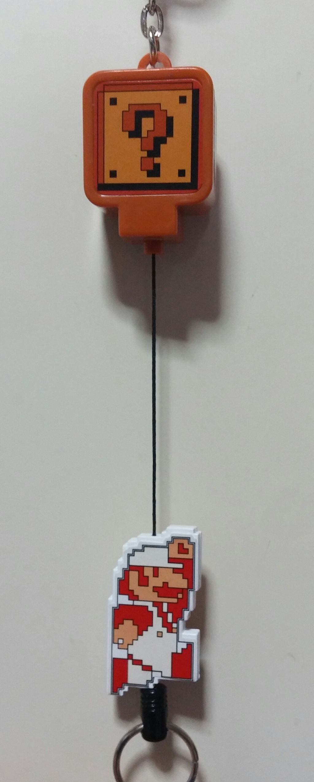 バンプレスト スーパーマリオブラザーズ コインが飛び出るリールキーホルダー : トレジャーハンティン部、部長のブログ