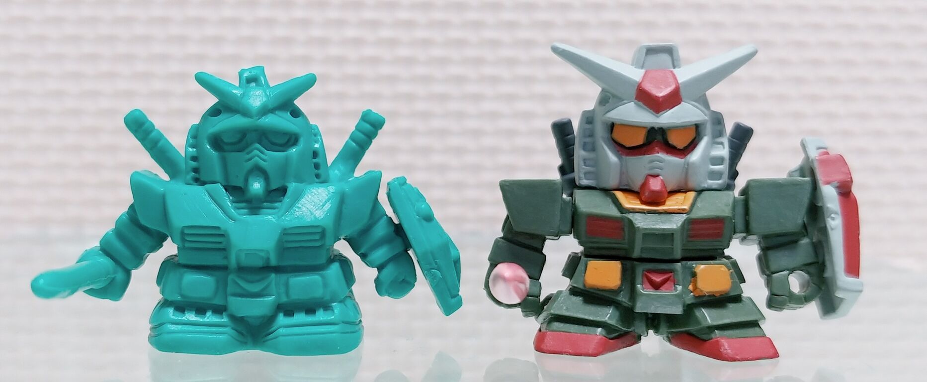 日記 ガン消しとかで遊んでみた。 SDガンダム ガン消し 限定プラ リアルタイプ フルカラー カスタム : トレジャーハンティン部、部長のブログ