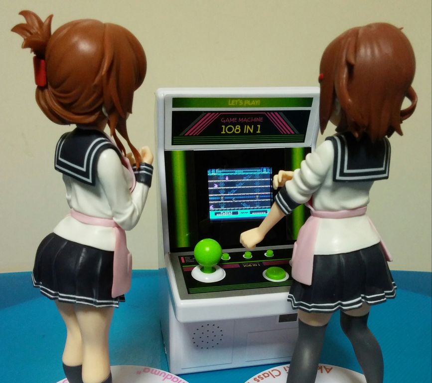 108種類のゲームが入ったレトロ筐体型ゲーム機! GAME MACHINE 108種類のゲームが入ったレトロ筐体型ゲーム機! GAME MACHINE