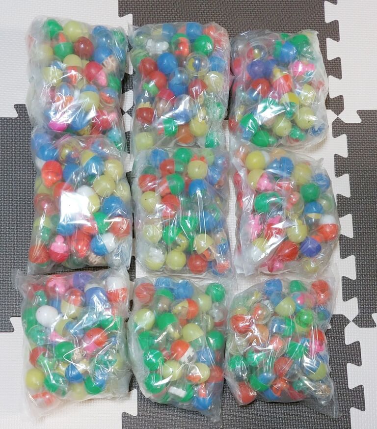 前編 昭和レトロなカプセルいっぱい。 20円 50円 コスモス 前編 昭和レトロなカプセルいっぱい。 20円 50円 コスモス