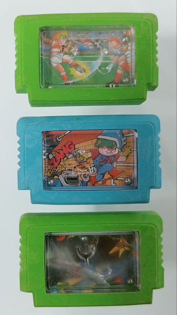 まだある変わり種ファミコン消しゴム ファミリーコンピュータ大