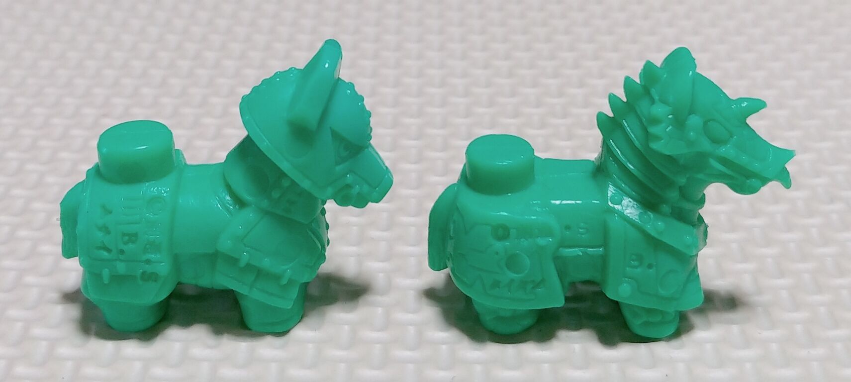 ガン消し　グワンバン　青色　SDガンダム 消しゴム SDガンダム日記 外伝の良アイテムのお馬さん グワンバン グレイ