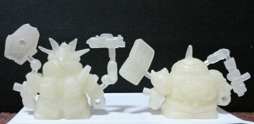 高品質の人気 蓄光ガン消し 光る!SDガンダムの卵 特典 劇場版 逆襲のシャア 特撮
