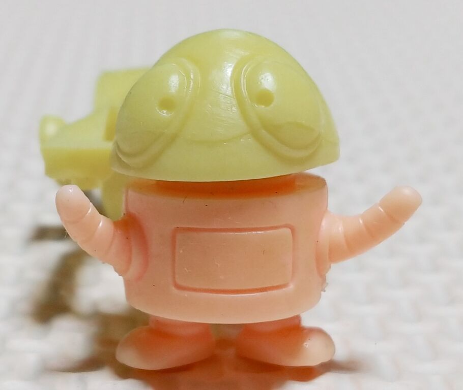 スーパーマリオランド 消しゴム フィギュア タタンガ 宇宙怪人タタンガ フィギュア マリオランド キャラケシ - メルカリ