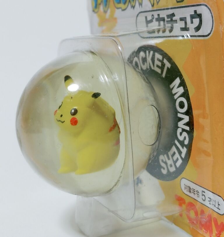 TOMY ポケモン スーパーボール ピカチュウ カイリュー