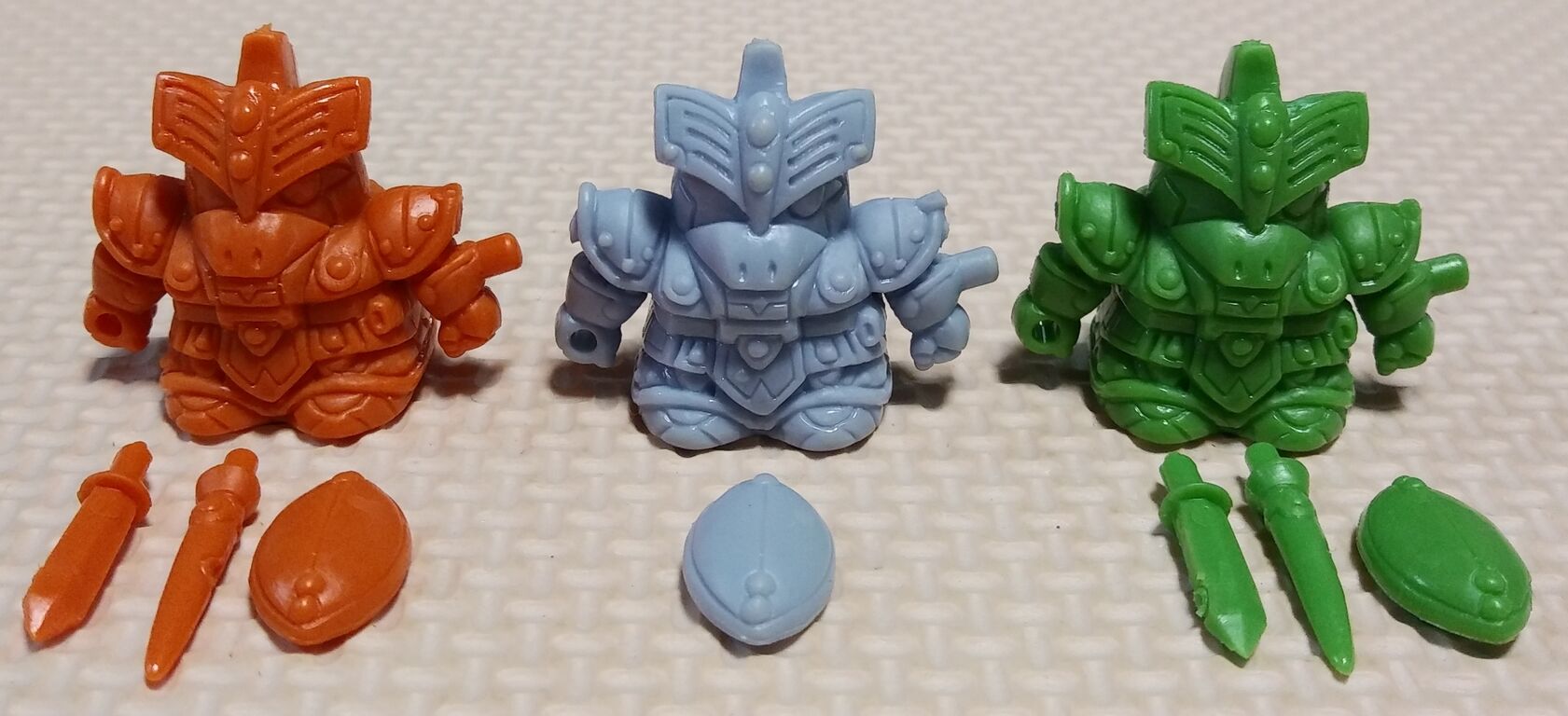 外伝レアカラー祭り ガン消し ラクロアの勇者 騎士ガンダム SDガンダム