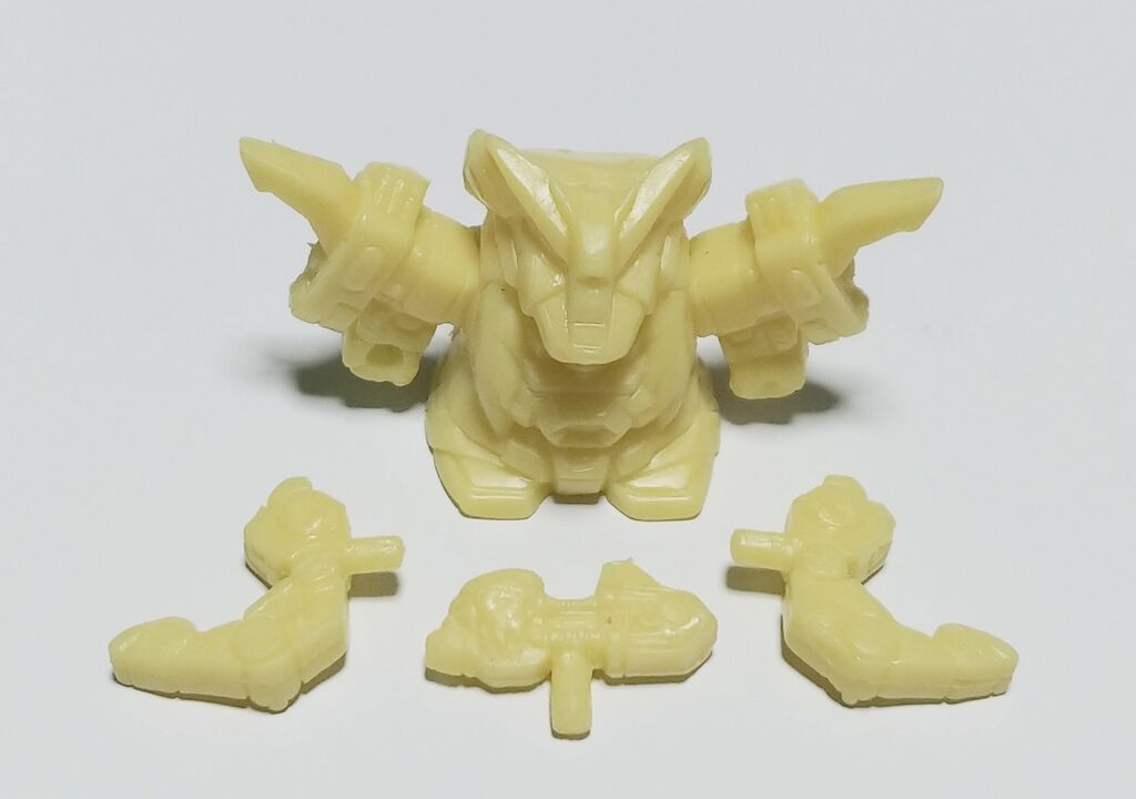 纏め開封~洗浄日記 パーツの方が多いガン消し纏め SDガンダム 纏め開封~洗浄日記 パーツの方が多いガン消し纏め SDガンダム