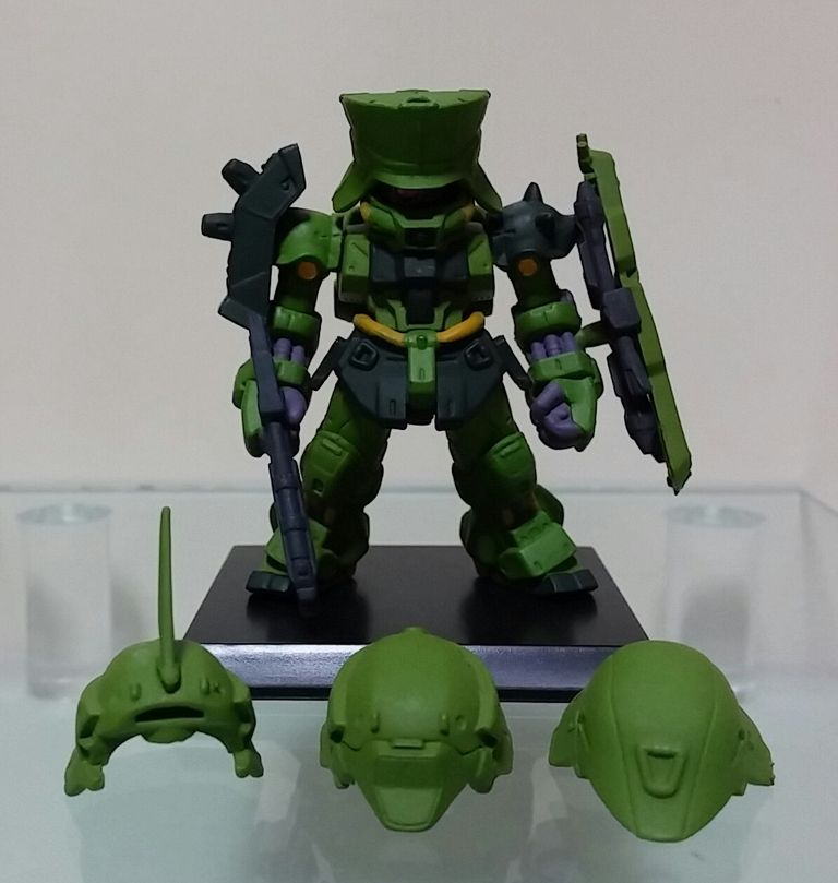 ガンダム コンバージ ♯4 ギラドーガ レズン専用機 レビュー ガンダム コンバージ ♯4 ギラドーガ レズン専用機 レビュー