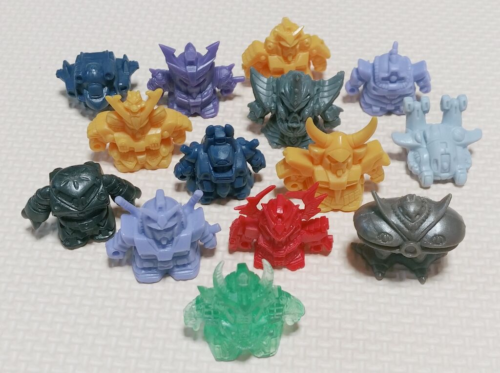 纏め開封~洗浄日記 パーツの方が多いガン消し纏め SDガンダム 纏め開封~洗浄日記 パーツの方が多いガン消し纏め SDガンダム
