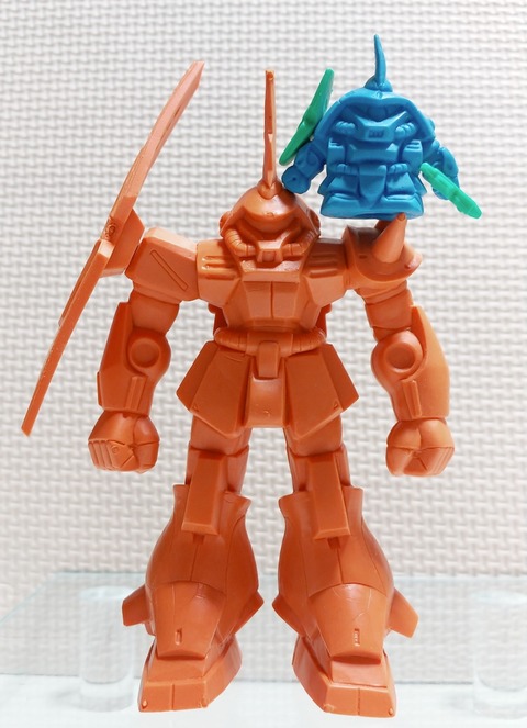 ガン消し ガンダム4号機 オレンジ色 漸く完品を入手！ マラサイ 機動戦士Ζガンダム デカ消し 消しゴム ガン