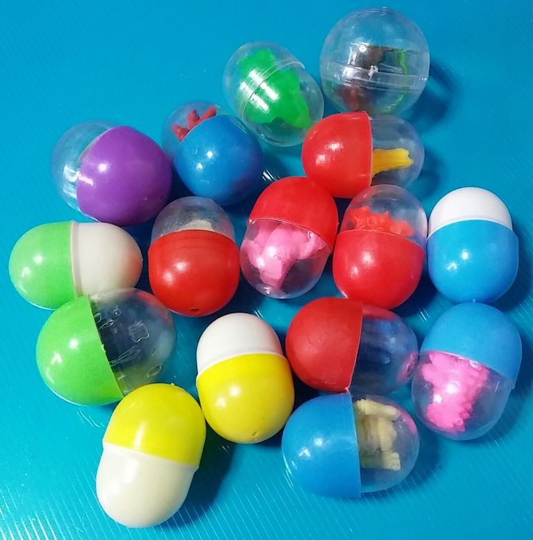 昭和レトロ コスモスのガチャガチャカプセル開封1 20円 50円