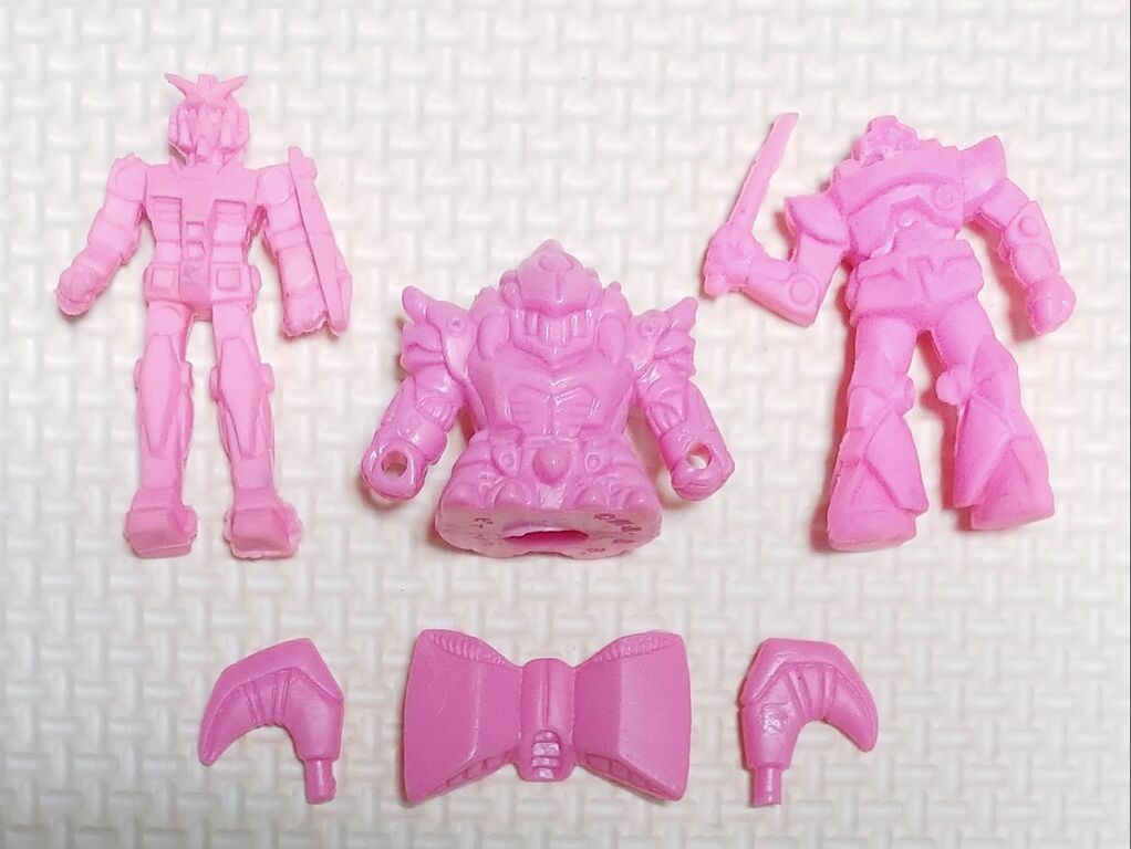 思わぬ掘り出し物だった！ 纏め消しゴム洗浄日記 SDガンダム