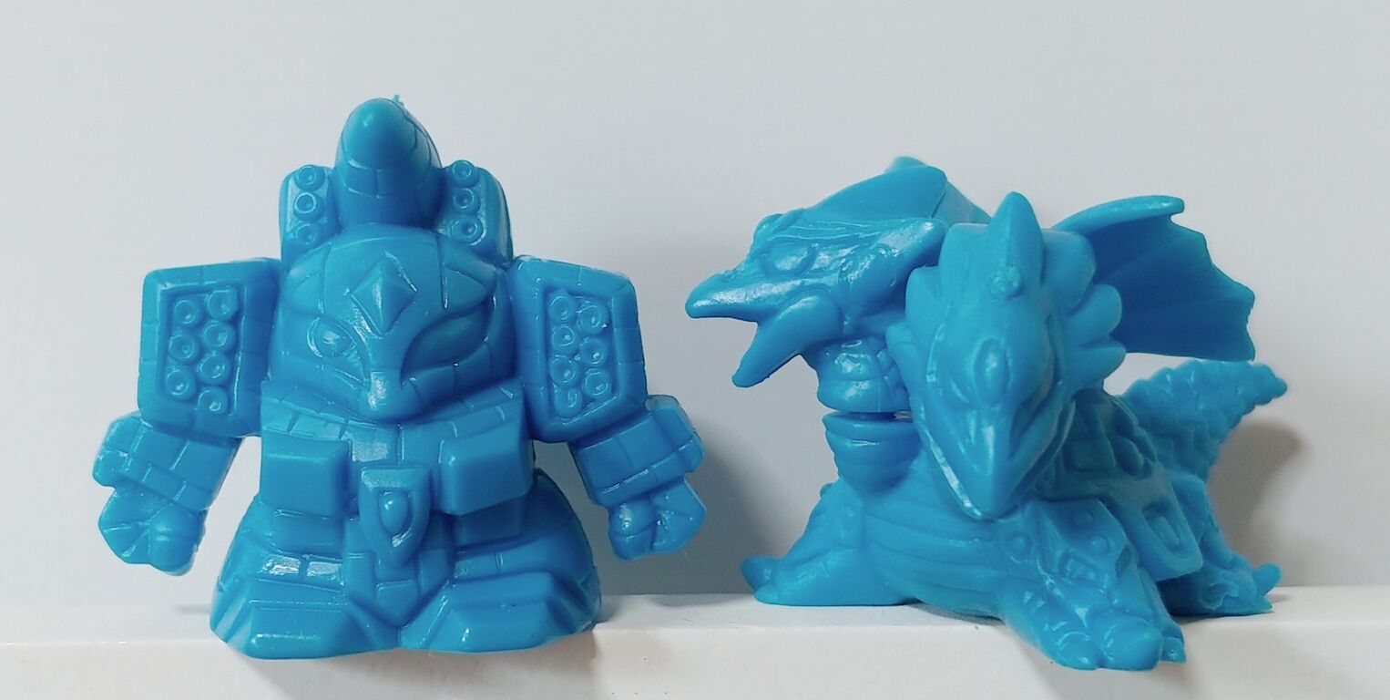 複製日記 ストーンズサとヤクトドラゴンを型取りしてレジンで 複製日記 ストーンズサとヤクトドラゴンを型取りしてレジンで