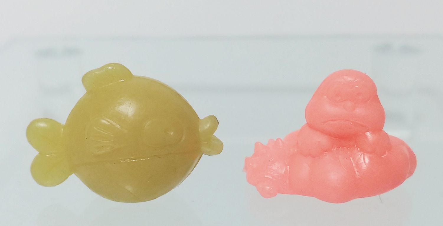 前編 ロッテ ファミコンチョコ 1弾 消しゴム 蓄光 スーパーマリオ