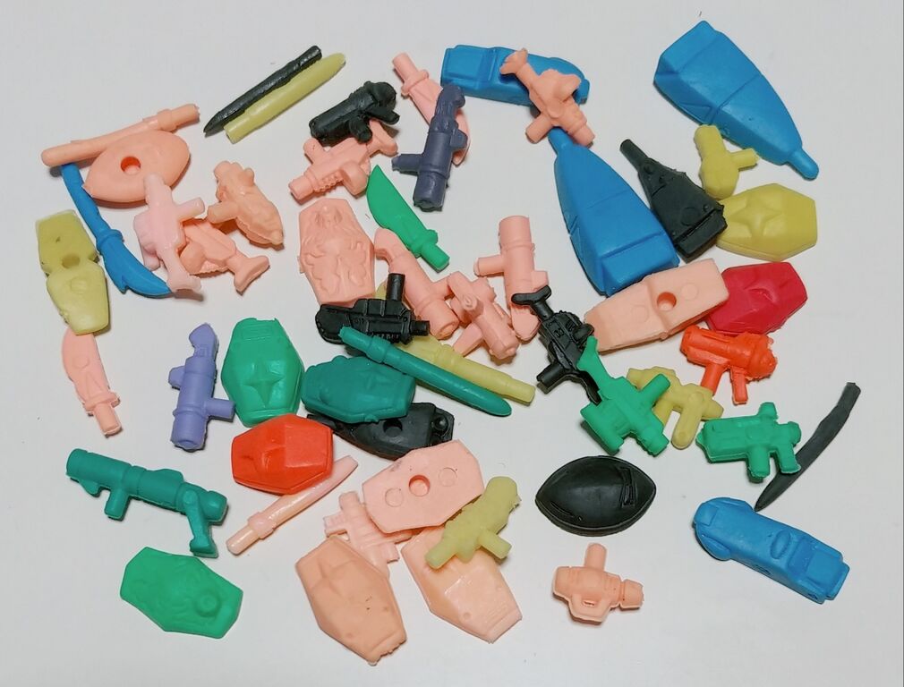 纏め開封日記 レアカラー ガン消し SDガンダム 消しゴム : トレジャー