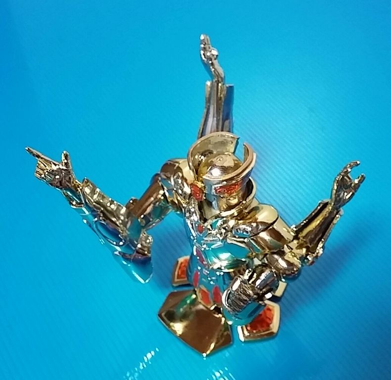バンダイ 聖闘士星矢 ジェミニクロス ゴールド 聖闘士星矢 プラモデル 双子座の黄金聖衣 セイントジェミニ