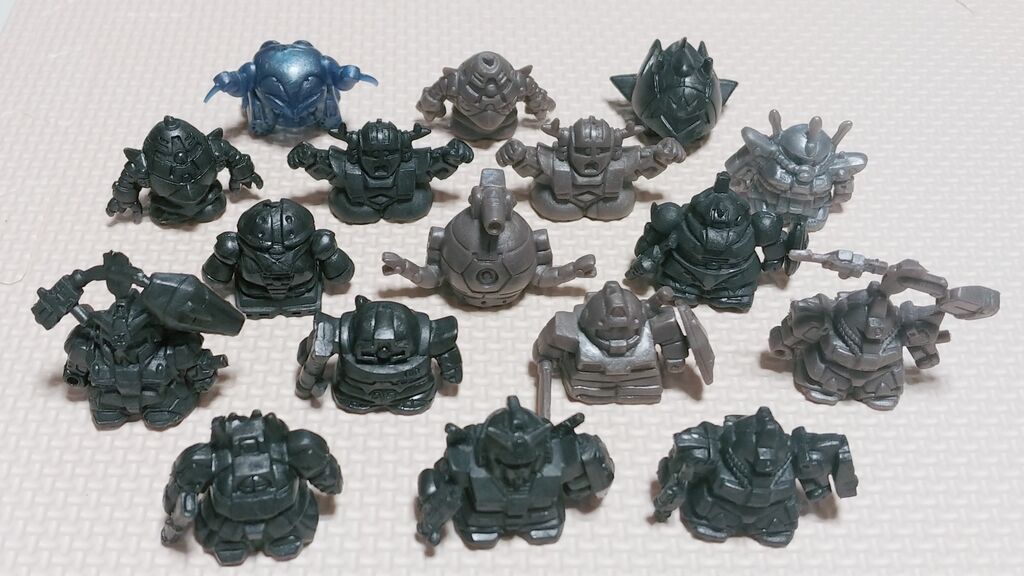 初期の旧素材を中心とした纏めを入手。 SDガンダム ガン消し 初期の旧素材を中心とした纏めを入手。 SDガンダム ガン消し
