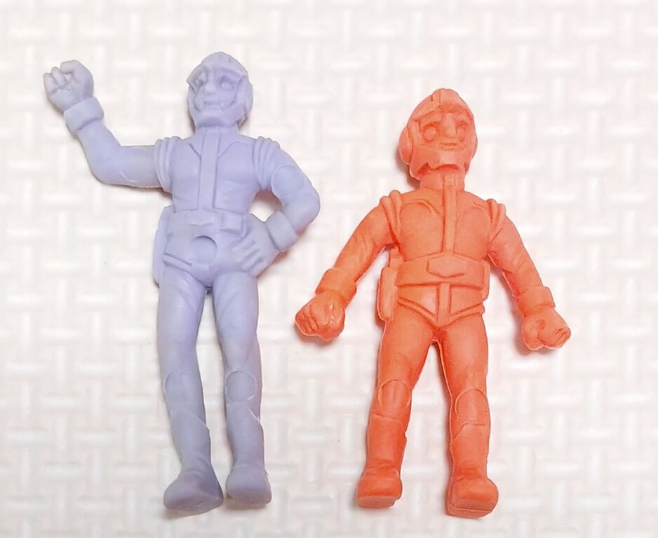 消しゴム洗浄日記 ガン消し ファミコンチョコ キンケシ じゃりン子チエ