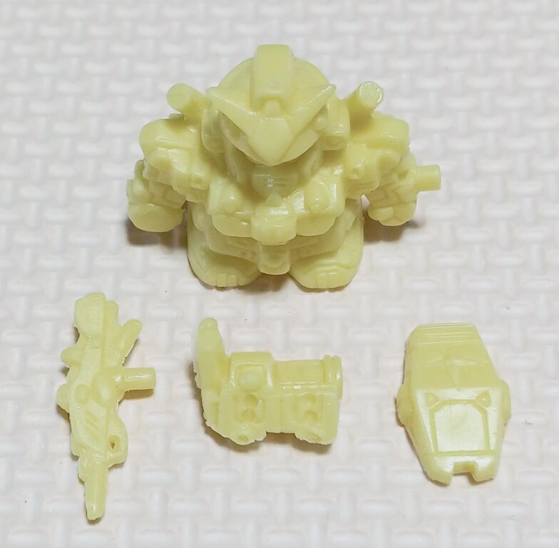 何で手に穴ないの？ フルアーマーガンダム3号機 SDガンダム ガン