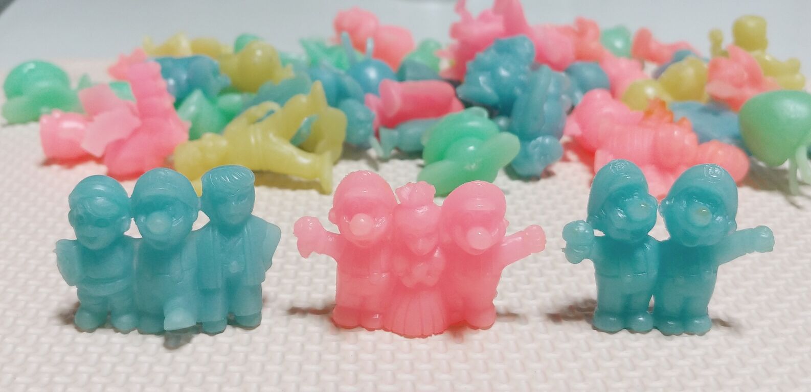 纏め開封&複製日記 ファミコンチョコ メトロイド ギガ パーツ 纏め開封&複製日記 ファミコンチョコ メトロイド ギガ パーツ